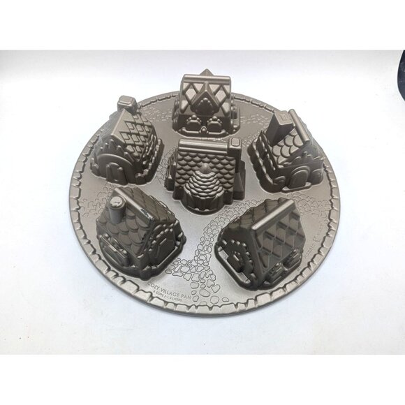 Nordic Ware Cozy Village Cakelet Pan 3D Cast Aluminum Nonstick Baking Mold - Picture 3 of 6